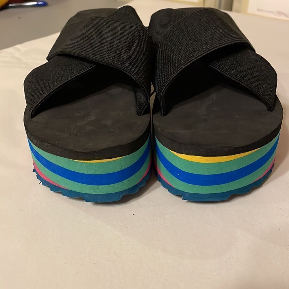 UO Sandals NWOT - Picture 2 of 8